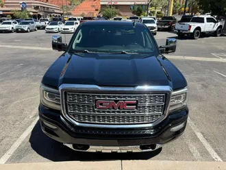 2018 GMC Sierra 1500 Crew Cab photo 4