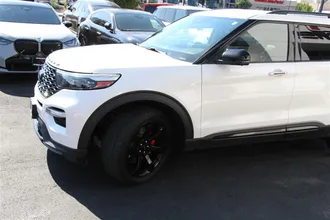 2022 FORD EXPLORER photo 5