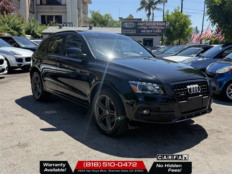 2012 Audi Q5 3.2 Premium Plus quattro 3.2 Premium Plus quattro