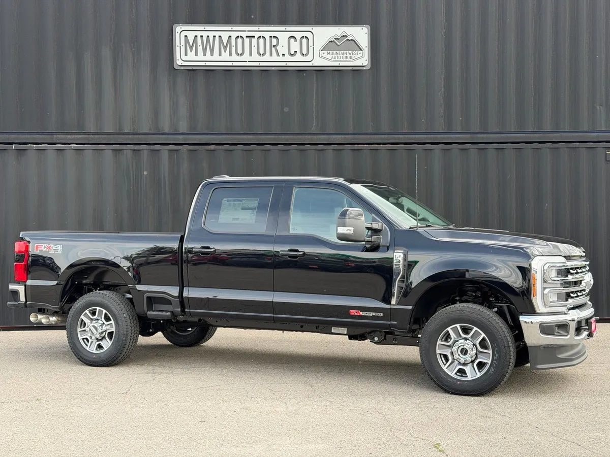 2026 Ford F-350SD Lariat