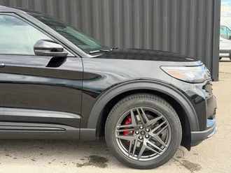 2026 Ford Explorer photo 4