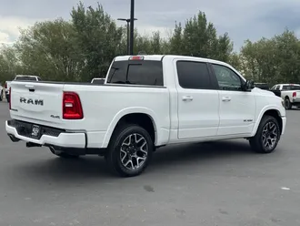 2025 Ram 1500 photo 6