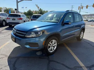 2017 Volkswagen Tiguan photo 3