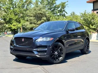 2019 Jaguar F-PACE photo 2