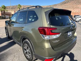 2022 Subaru Forester photo 5