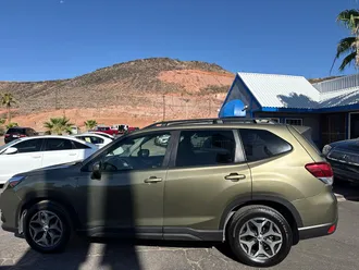 2022 Subaru Forester photo 6