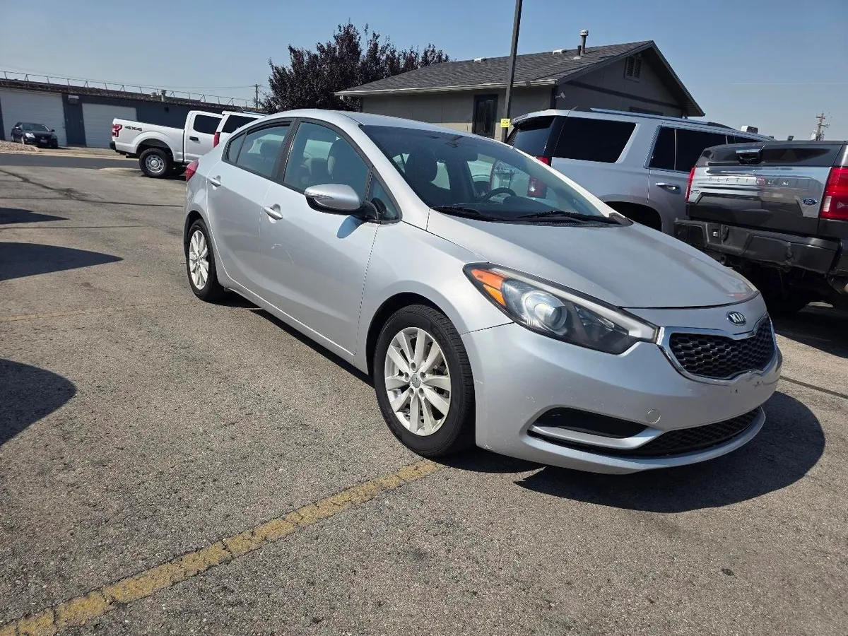 2016 Kia Forte 4dr Sdn Auto LX