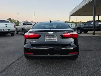 2015 Kia Forte photo 4