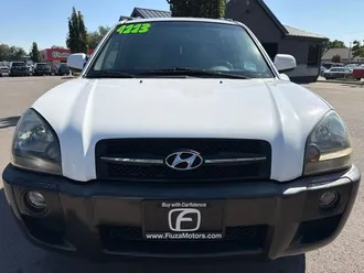 2005 Hyundai Tucson photo 6
