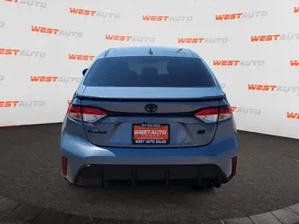 2025 Toyota Corolla photo 4
