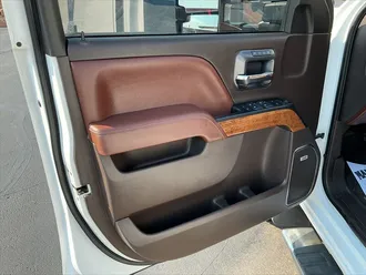 2015 Chevrolet Silverado 3500 High Country photo 6
