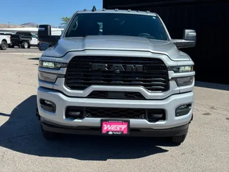 2027 Ram 3500 photo 2