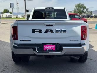 2027 Ram 3500 photo 7