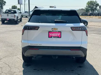 2026 Chevrolet Equinox photo 4