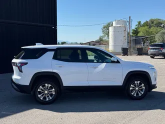 2026 Chevrolet Equinox photo 5