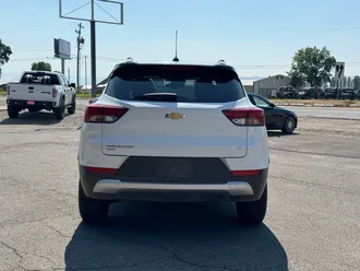 2025 Chevrolet TrailBlazer photo 4