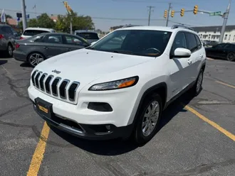 2015 Jeep Cherokee photo 3