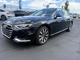 2023 Audi A4 Sedan photo 3