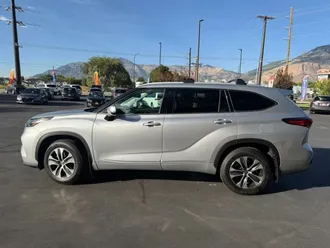 2022 Toyota Highlander photo 6