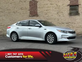 2017 Kia Optima photo 2