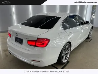 2018 BMW 3 Series photo 7