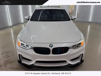 2015 BMW M4 photo 2