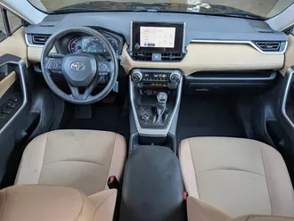 2023 Toyota RAV4 Hybrid LE photo 3
