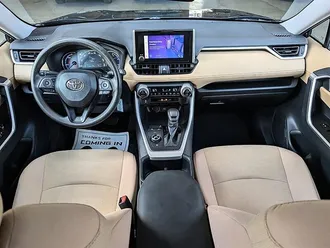 2023 Toyota RAV4 Hybrid LE photo 3
