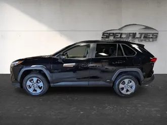 2023 Toyota RAV4 Hybrid LE photo 7