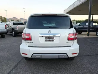 2017 Nissan Armada photo 4