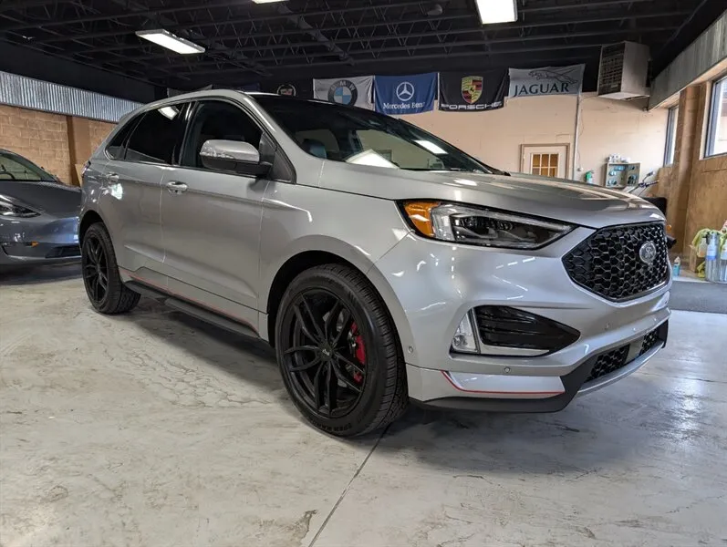 2020 Ford Edge ST ST