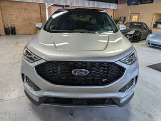 2020 Ford Edge ST photo 6