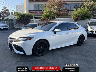 2022 Toyota Camry XSE photo 3
