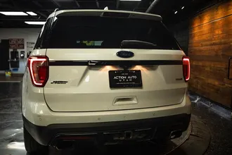 2017 FORD EXPLORER photo 6