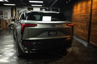 2024 CHEVROLET BLAZER EV photo 6