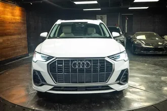2025 AUDI Q3 photo 4
