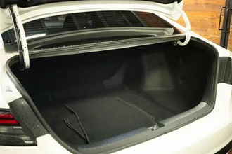 2025 HONDA ACCORD photo 7