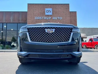 2021 Cadillac Escalade photo 2