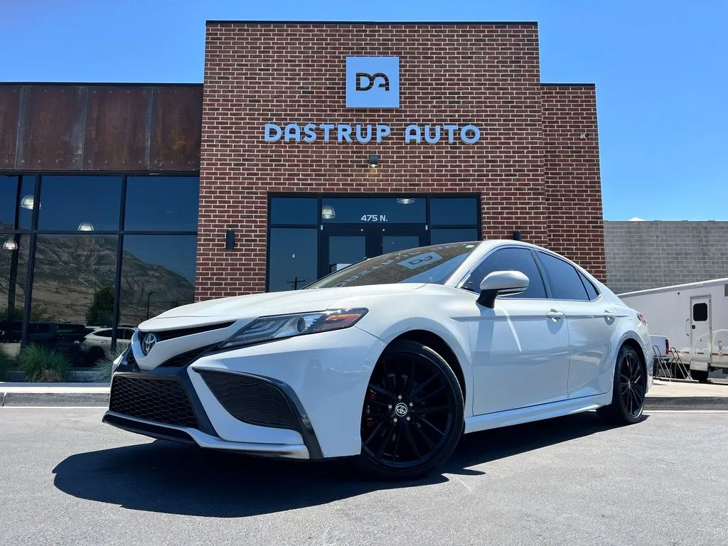 2022 Toyota Camry XSE V6