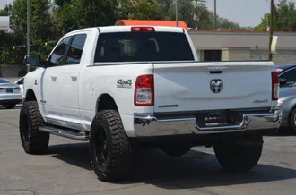 2021 RAM 2500 photo 6