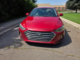 2018 Hyundai Elantra photo 4