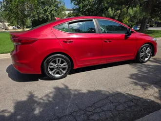 2018 Hyundai Elantra photo 6
