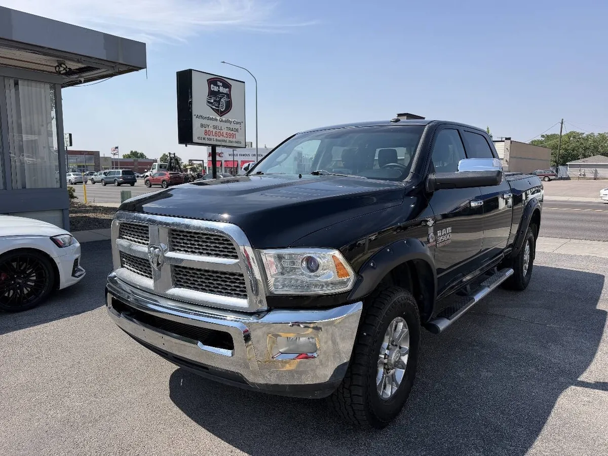 2013 RAM 3500 Laramie 4x4 4dr Crew Cab 6.3 ft. SB SRW Pickup