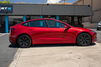 2024 Tesla Model 3 photo 4