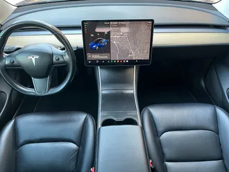 2018 Tesla Model 3 Long Range photo 5