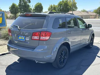 2020 Dodge Journey photo 3