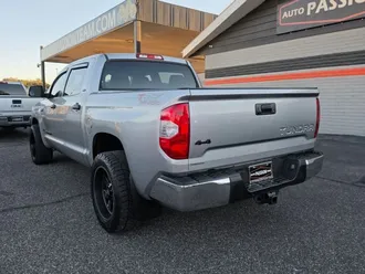2019 Toyota Tundra CrewMax photo 3
