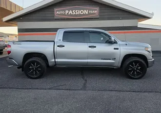2019 Toyota Tundra CrewMax photo 6