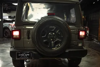 2023 JEEP WRANGLER photo 6
