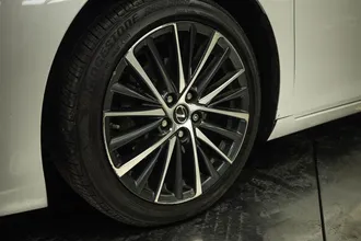 2022 LEXUS ES photo 3